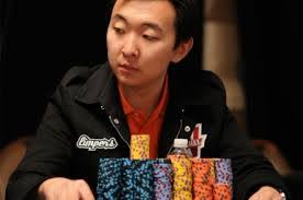 Alexey Makarov's Instagram, Twitter & Facebook