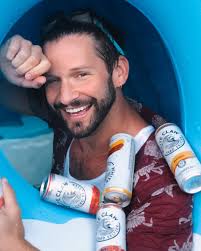 This is major! THIS WEEKEND @GOPUFF is selling White Claw packs for 50%  OFF. Stock up BIG time for Memorial Day weekend in Austin, Dallas, Chicago,  Miami, Phoenix, and Denver. If you're