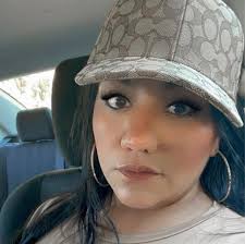 Hi all! . My name is Nicole. I'm new to the group and just wanted to say  hi! I am a single mom of 4 teens. Yes, that makes me a warrior.