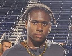 Calvin Fowler's Instagram, Twitter & Facebook