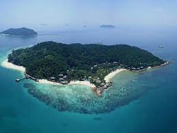 Boleh melihat keindahan pulau yang cantik dengan pasir pantai yang putih serta air laut yang jernih serta melihat hidupan laut dan coral yang terdapat di. 9 Pulau Paling Cantik Di Johor Untuk Percutian Istimewa Anda Libur