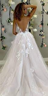 24 Summer Wedding Dresses To Make Your Celebration Great Cute Wedding Dress Wedding Dresses Lace Summer Wedding Dress