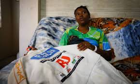 A família da campeã: confira festa dos pais e amigos de Rafaela Silva