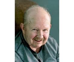 Carissa Dennison's Instagram, Twitter & Facebook