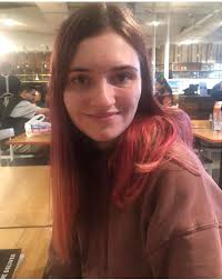 Can someone please put makeup