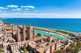 Mallorca Cruise Ships: Three Mega-Cruises Come Together In Palma