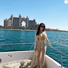 Mariage de julien tanti et manon marsault : Manon Marsault Sexy En Maillot De Bain Le 22 Octobre 2020 Purepeople