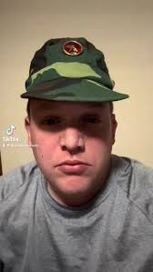 Just talking about how I miss Vietnam and everyone I know there 🫠🇻🇳