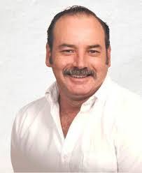 Albert Faulkner's Instagram, Twitter & Facebook