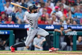 Phillies acquire veteran outfielder Derek Hill from White Sox in trade