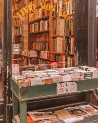 Walked Past This Bookstore Whispering Ill Be Back For You At All The Wonderful Second Hand Editions Inside An Bookstore Second Hand Bookstore Book Aesthetic