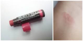 I got time for that! Burt S Bees Tinted Lip Balm Hibiscus Review