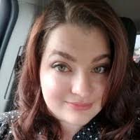 Amanda Aurand's Instagram, Twitter & Facebook