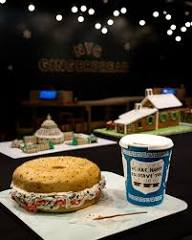Gingerbread NYC: The Great Borough Bake Off returns to the Museum of the City of New York (@museumofcityny), transforming the galleries into a miniature, sugar coated version of the city. 🎄Now in