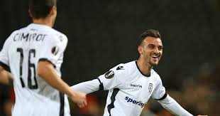 May 26, 2021 · danzell gravenberch, de oudere broer van ajacied ryan gravenberch, verlaat sparta en speelt volgend seizoen voor de graafschap. De Graafschap Strikes And Records Attacker Until Summer 2020 World Today News