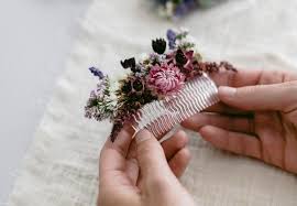 Branding, packaging, illustration, store signage & product design the farmer's daughter flowers is a boutique floral design and specialty gift shop in pittsburgh, pa. Festive Diys With Paulsvera