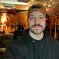 Dennis Tuohey's Instagram, Twitter & Facebook