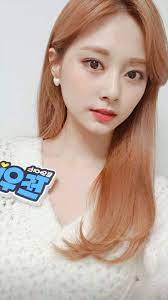 Explore tweets of tzuyu archive @tzuyuhub on twitter. Tzuyu Selca Selebritas Aktris Gadis Korea
