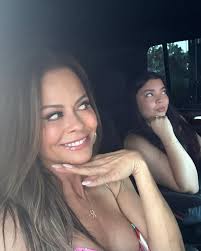 Just us 🩷💜 wishing you a gorgeous 😘Saturday.