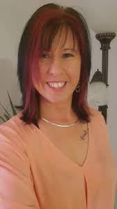 Melody Hinkle's Instagram, Twitter & Facebook