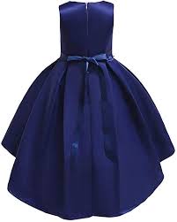 I colori sono quelli classici, blu e grigio soprattutto, e anche gli abbinamenti osano e così, per capire cosa indossare a matrimoni o altre feste, o anche solo per essere eleganti con la giusta camicia estiva , ecco i nostri suggerimenti. Estratto Assumere Catastrofico Vestiti Eleganti X Bambina Corneo Org