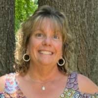 90+ "Elizabeth Scanlon" profiles