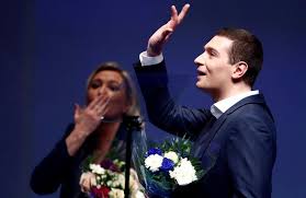 Jordan bardella est interrogé par : Jordan Bardella A La Conquete Des Banlieues