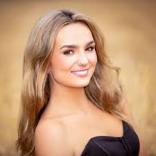 It's Showtime! Senior Pageant Queens Return to Greenwood for an Afternoon  of Entertainment — Greenwood Little Theatre