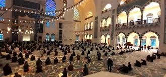 Ramazan ayının bitimine doğru en çok sorulan bitiminde bayram sabahı kılınacak olan i̇stanbul bayram namazı vakti diyanet tarafından duyuruldu. 3bcm8wq3t3djbm