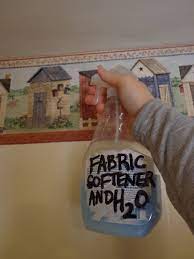How To Remove A Wallpaper Border Remove Wallpaper Borders Wallpaper Border Cleaning Painted Walls