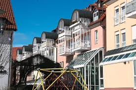 Wohnung · 2 gäste · 2 betten · 1,5 bäder. Nordschwarzwald Baut Raum Freudenstadt Am Bedarf Vorbei Freudenstadt Umgebung Schwarzwalder Bote