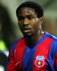 Ifeany Emeghara » Bilanz unter Referee César Muñiz Fernández