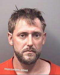 QUEEN DUSTIN JAMES 05/04/2022