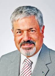 Sozialvorsteher Erwin Arnold demissioniert |