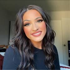 Brooke Samudio's Instagram, Twitter & Facebook