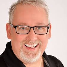 Chuck Ford (@cwfordo)