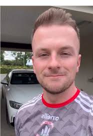 Sean MaGee Live Performance in Castleblayney