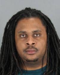 Bay Area inmate freed by mistake surrenders in Oakland