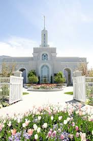 Mount timpanogos utah temple picture from the days of the old testament, the lord has commanded his people to build temples—sacred structures where he could teach, guide, and bless them. Beautiful Mount Timpanogos Temple We Are Blessed To Go To This Temple Almost Every Wednesday Lds Temple Pictures Mormon Temples Lds Temples
