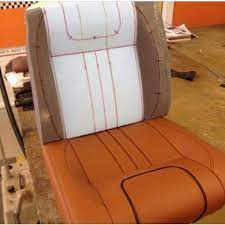 A Little Behind The Scenes Look At How Custom Seats Are Upholstered By Mmhotrods Thehogring Handmade A Couture Cuir Amenagement Interieur Points De Couture