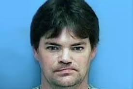 Man Disappeared Nearly 20 Years Ago. His Remains May Have Just Been Found  in Submerged Van