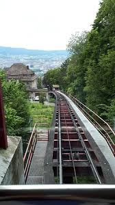 Die traditionsreiche zürcher standseilbahn nahm 1889 ihren betrieb auf und bringt nach einer totalsanierung im jahr 1996. Seilbahn Rigiblick Picture Of Seilbahn Rigiblick Zurich Tripadvisor