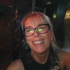 Eek 6 works until the Doncaster 10k, 1st pic nov 24, last pic today, a year  ago I was running at 7.22 a km, yesterday I hit 4.49 a km!!! Im super