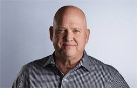 Catherine Mathis's Instagram, Twitter & Facebook