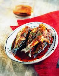 Sardines En Escabeche En 2020 Friture Poisson Recettes De Cuisine Alimentation