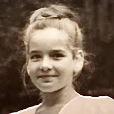 Albert Loots, a painter who lived in Overveen, Haarlem. He was my teacher  when I was 9 years old and I stayed with him untill I was 18. I have  learned 'looking',