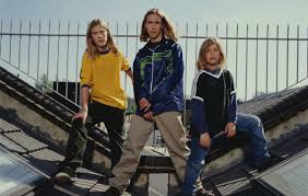 Listen to music online or download for free in mp3, on your computer or phone. We Ve All Been Singing Hanson S Mmmbop Wrong This Entire Time