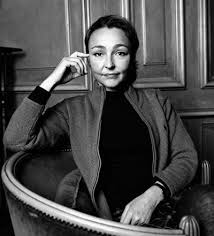 Ils ont une petite fille, camille, et travaillent tous les deux. Catherine Frot Biographie Et Filmographie