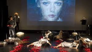 Frammenti: Storie sulla violenza di genere” al Kitchen Teatro di Vicenza