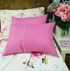 Sementara dirinya membawa bantal kapuk randu. Bantal Kapuk Murah Semporna Postingan Facebook
